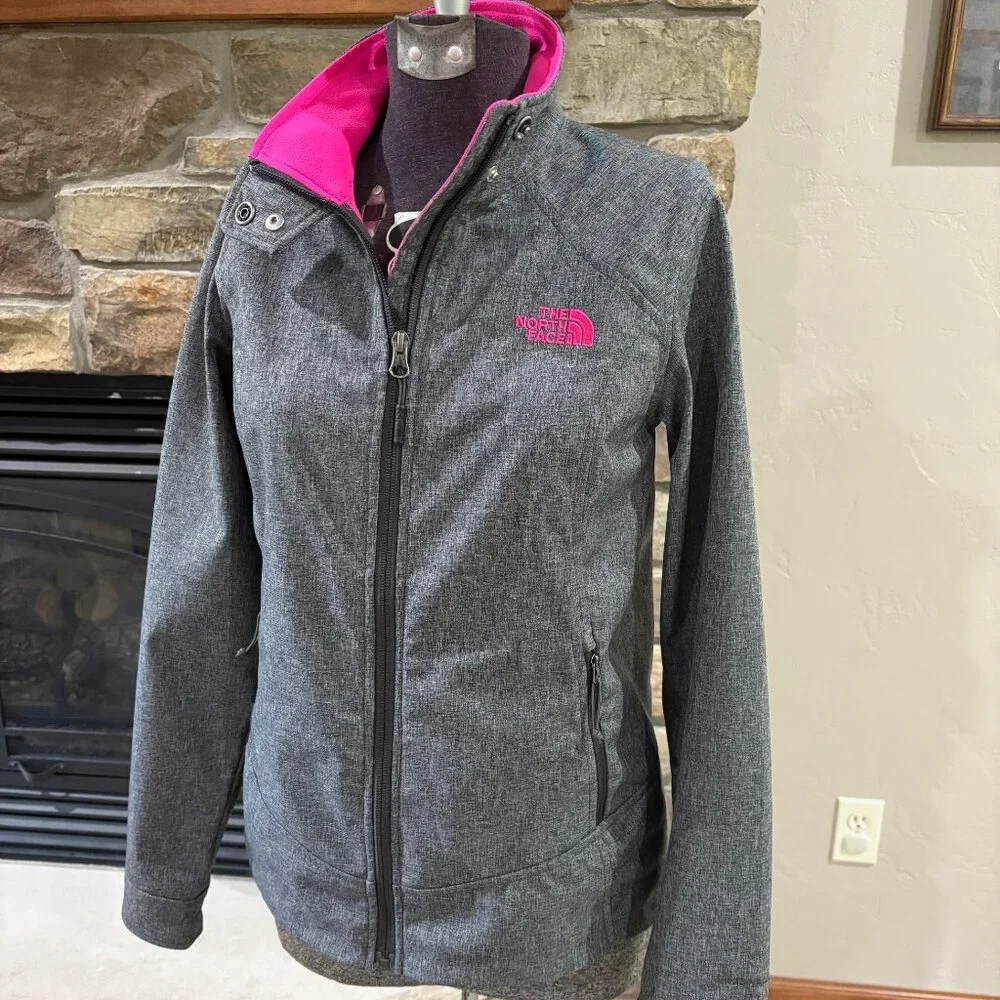 The North Face Calentito Softshell Windwall APEX Jacket Sz S/P - Picture 1 of 13